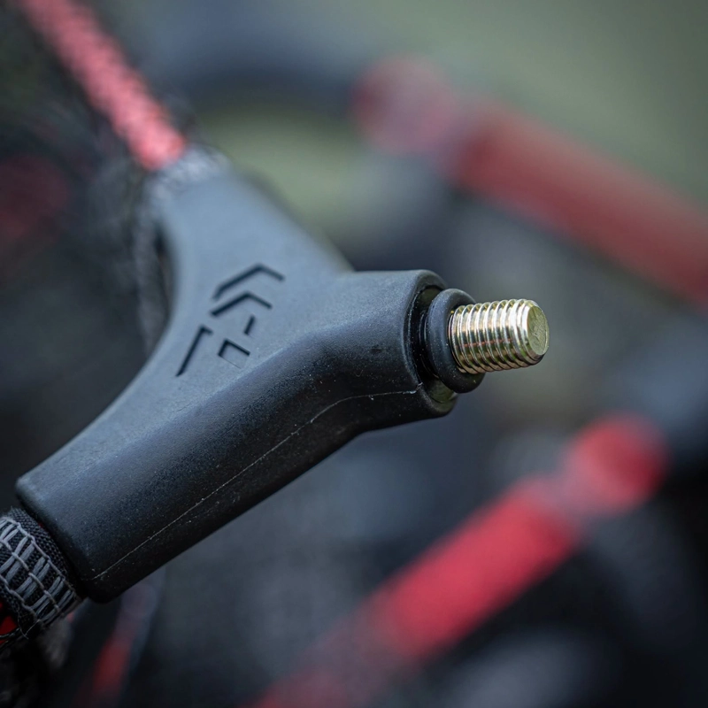 Daiwa Tournament Hybrid Landing Nets